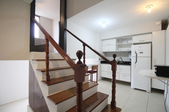 Cozinha de kitnet/studio para alugar com 1 quarto, 45m² em Vila Tramontano, São Paulo