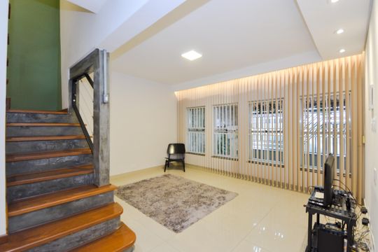 Casa para alugar com 4 quartos, 240m² em Jardim Aida, Guarulhos