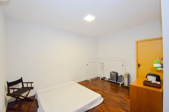 Quarto 4 - Suíte de casa para alugar com 4 quartos, 240m² em Jardim Aida, Guarulhos