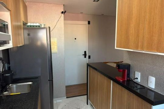 Cozinha de apartamento para alugar com 2 quartos, 47m² em Piratininga, Osasco