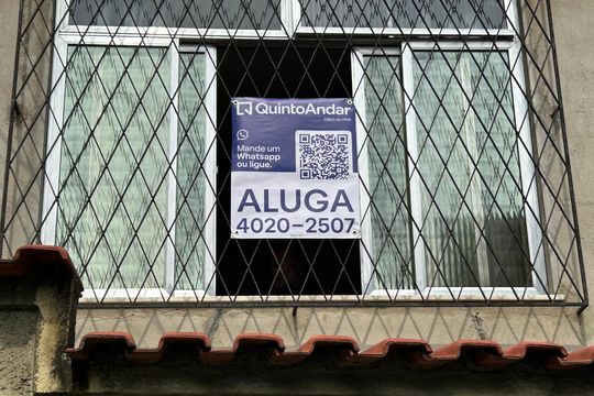 Placa de casa para alugar com 2 quartos, 100m² em Vila Valqueire, Rio de Janeiro