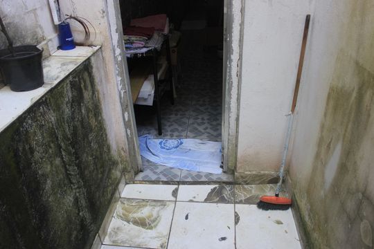 Quintal 1 (casa 3) de casa à venda com 9 quartos, 352m² em Cidade Parque Alvorada, Guarulhos