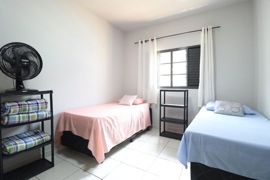 Quarto 2 de casa para alugar com 3 quartos, 148m² em Vigilato Pereira, Uberlândia