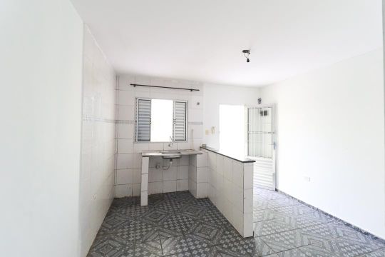 Sala/Cozinha de casa para alugar com 1 quarto, 40m² em Vila Gustavo, São Paulo