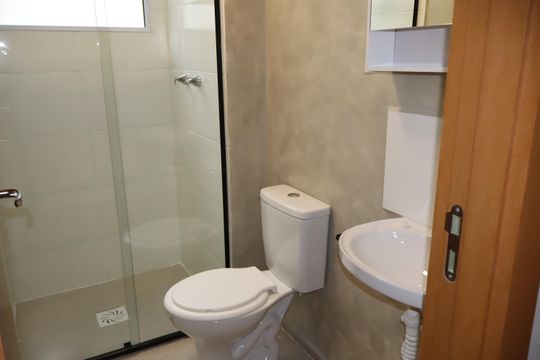 Banheiro de apartamento para alugar com 2 quartos, 43m² em Cidade São Mateus, São Paulo