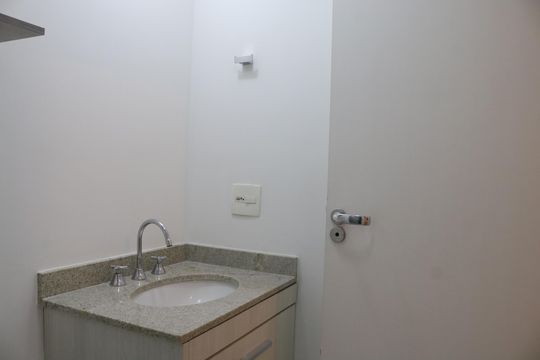 Banheiro 2 de apartamento à venda com 3 quartos, 117m² em Barra Funda, São Paulo