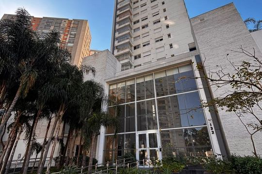 Fachada de apartamento para alugar com 1 quarto, 53m² em Alphaville Empresarial, Barueri