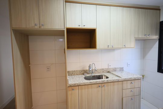 Cozinha de apartamento à venda com 2 quartos, 85m² em Bela Vista, Osasco