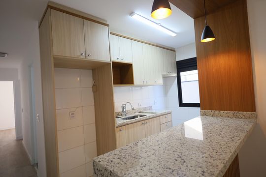 Cozinha de apartamento à venda com 2 quartos, 85m² em Bela Vista, Osasco