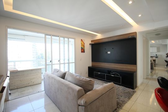 Sala de apartamento para alugar com 2 quartos, 67m² em Vila Andrade, São Paulo