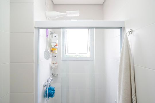 Banheiro de apartamento à venda com 1 quarto, 43m² em Vila Santa Filomena, São Bernardo do Campo