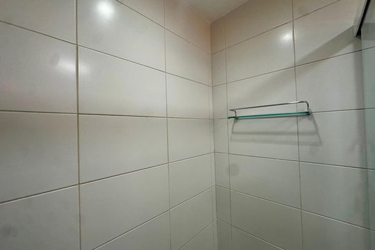 Banheiro de apartamento para alugar com 1 quarto, 74m² em Campo Belo, São Paulo