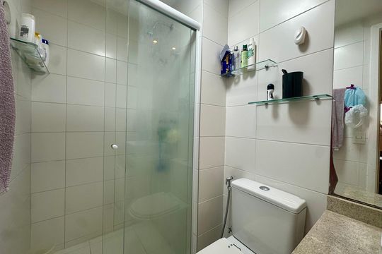 Banheiro de apartamento para alugar com 1 quarto, 74m² em Campo Belo, São Paulo
