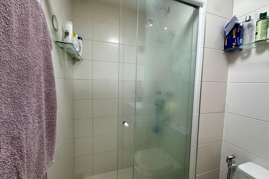 Banheiro de apartamento para alugar com 1 quarto, 74m² em Campo Belo, São Paulo
