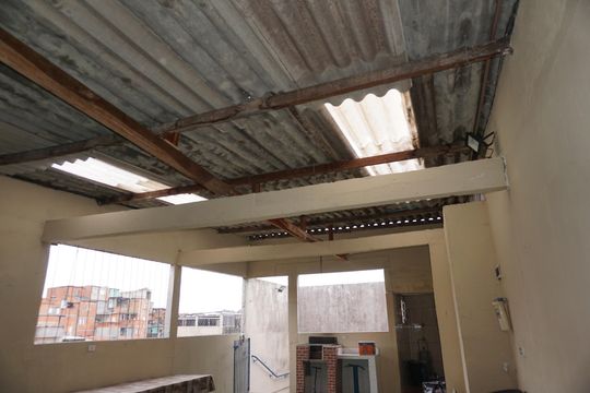 Varanda de casa para alugar com 2 quartos, 50m² em Parque Independencia, Embu das Artes