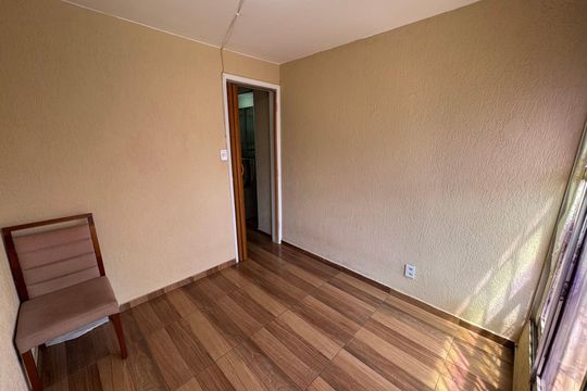 Quarto 2 de apartamento para alugar com 2 quartos, 55m² em Qsa 21, Brasília