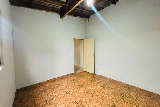 Casa à venda com 2 quartos, 61m² em Refúgio dos Bandeirantes, Barueri