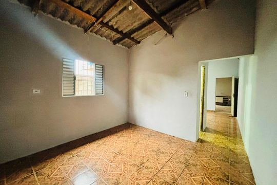 Quarto 2 de casa à venda com 2 quartos, 61m² em Refúgio dos Bandeirantes, Barueri