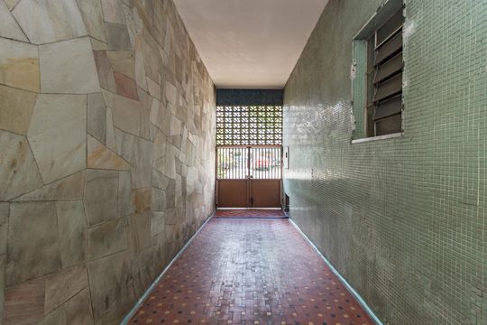 Garagem de casa à venda com 2 quartos, 180m² em Vila Regente Feijó, São Paulo