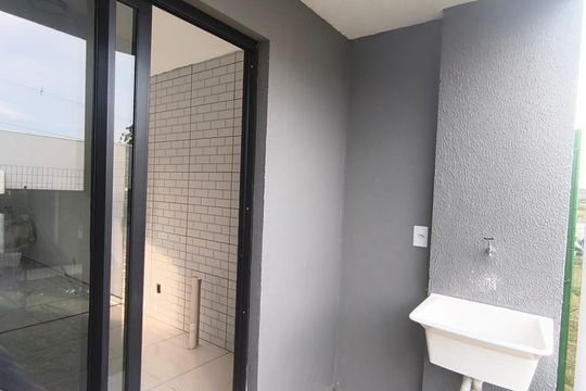 Área de serviço de casa de condomínio para alugar com 2 quartos, 46m² em Viamópolis, Viamão