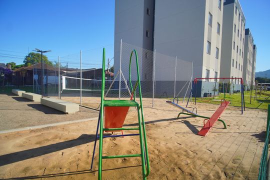 Área comum - Playground de apartamento para alugar com 2 quartos, 45m² em Canudos, Novo Hamburgo