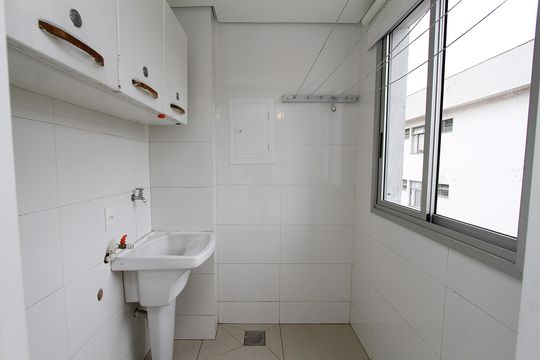 Área de Serviço de apartamento para alugar com 2 quartos, 50m² em Prado, Belo Horizonte
