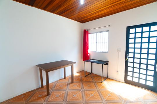 Sala de casa para alugar com 1 quarto, 40m² em Vila Guarani (zona Sul), São Paulo
