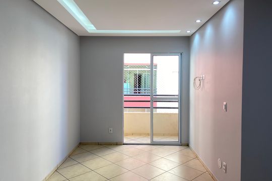 Apartamento para alugar com 2 quartos, 52m² em Cidade das Flores, Osasco