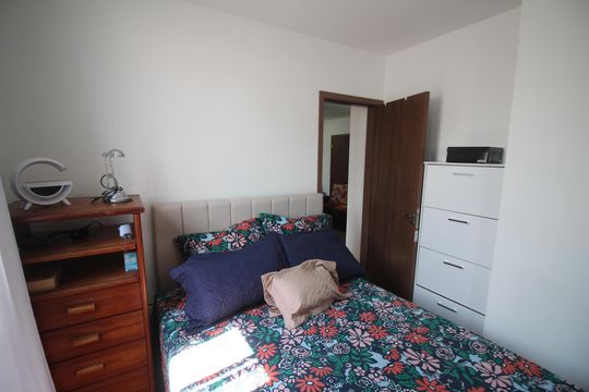 Quarto 1 de apartamento à venda com 2 quartos, 66m² em Santa Helena (barreiro), Belo Horizonte
