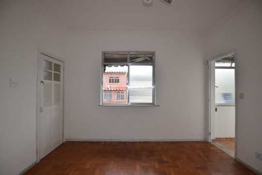 Apartamento para alugar com 2 quartos, 80m² em Cascadura, Rio de Janeiro