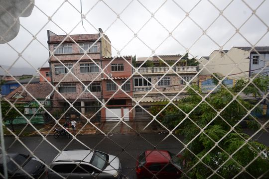 Vista do Quarto 1 de apartamento para alugar com 2 quartos, 80m² em Cascadura, Rio de Janeiro