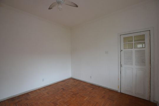 Sala  de apartamento para alugar com 2 quartos, 80m² em Cascadura, Rio de Janeiro