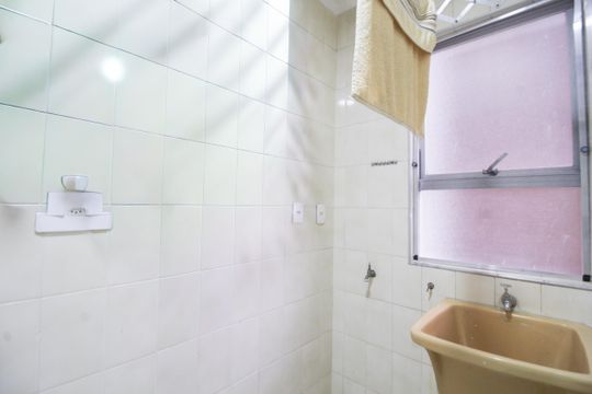 Área de Serviço de apartamento para alugar com 3 quartos, 60m² em Jardim Iris, São Paulo