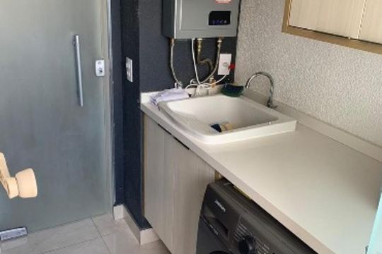 Área de serviço de apartamento à venda com 2 quartos, 60m² em Ferreira, São Paulo