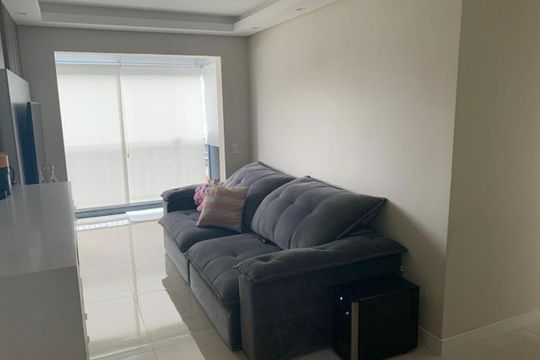 Sala de apartamento à venda com 2 quartos, 60m² em Ferreira, São Paulo