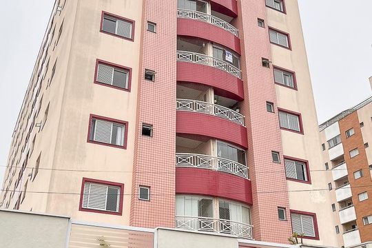 Fachada + plaquinha de apartamento para alugar com 3 quartos, 86m² em Santa Maria, São Caetano do Sul