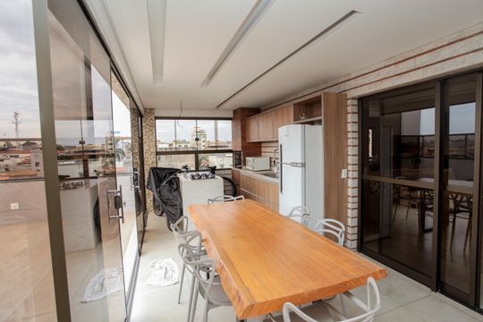 Área gourmet de apartamento à venda com 3 quartos, 204m² em Amazonas, Contagem