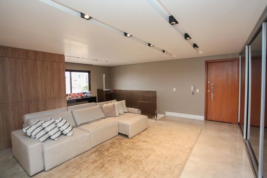 Sala de TV de apartamento à venda com 3 quartos, 204m² em Amazonas, Contagem