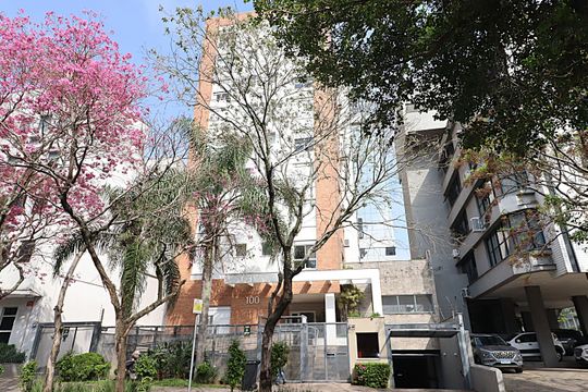 Fachada do Prédio de apartamento para alugar com 1 quarto, 41m² em Petrópolis, Porto Alegre