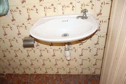 Banheiro de serviço de casa à venda com 3 quartos, 160m² em Vila Ema, São Paulo