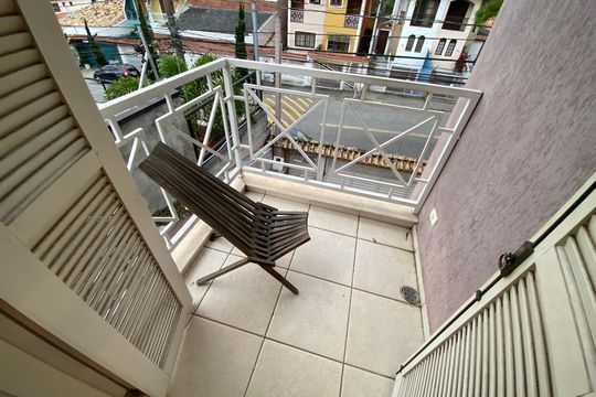 Varanda da Suíte de casa para alugar com 3 quartos, 220m² em Jardim Jussara, São Paulo