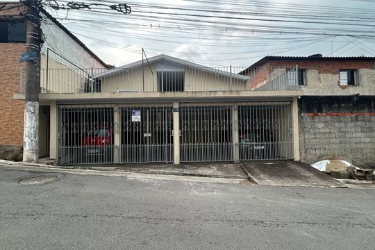 Fachada de casa para alugar com 1 quarto, 50m² em Jardim Aparecida, São Paulo