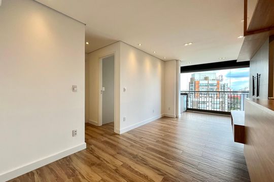 Apartamento para alugar com 2 quartos, 61m² em Vila Guarani, São Paulo