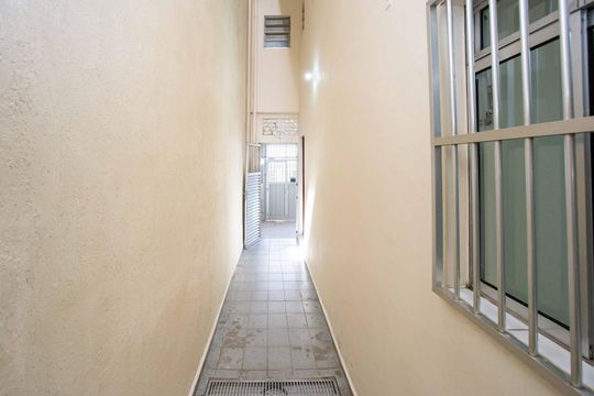Área comum de casa para alugar com 3 quartos, 200m² em Taboão, Diadema