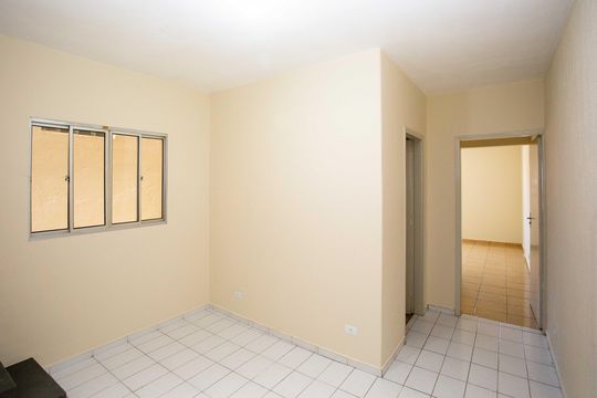 Quarto 2 de casa para alugar com 3 quartos, 200m² em Taboão, Diadema
