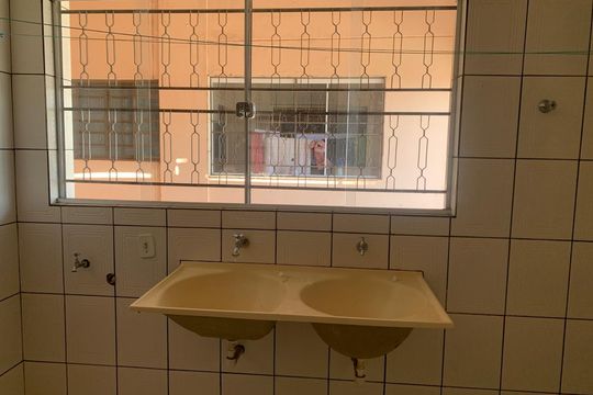 Área de serviço de apartamento para alugar com 3 quartos, 110m² em Leblon, Uberaba