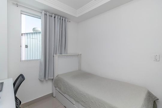 Quarto de apartamento para alugar com 3 quartos, 110m² em Candelária, Belo Horizonte