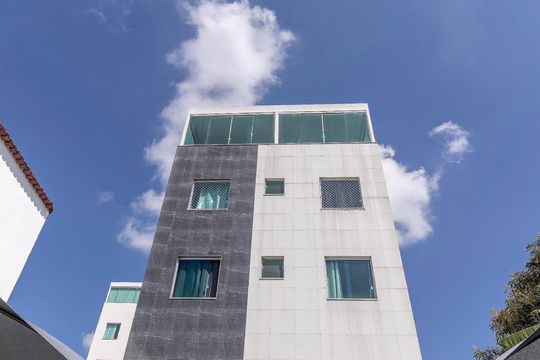 Fachada de apartamento para alugar com 3 quartos, 110m² em Candelária, Belo Horizonte