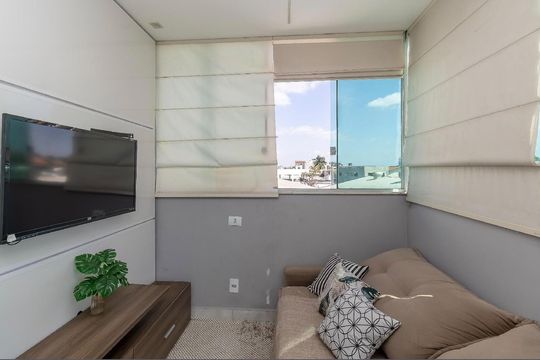 Apartamento para alugar com 3 quartos, 110m² em Candelária, Belo Horizonte