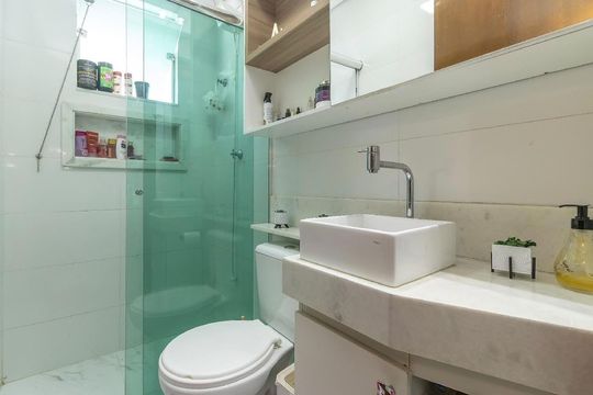 Banheiro de apartamento para alugar com 3 quartos, 110m² em Candelária, Belo Horizonte